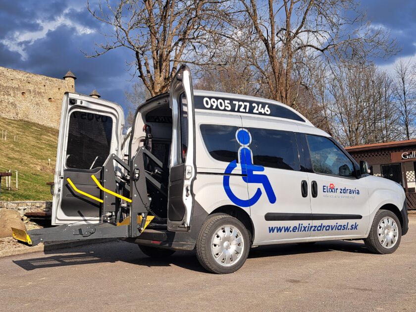 Zelená pre&nbsp;terénne sociálne služby pokračuje: V&nbsp;treťom ročníku sme podporili 14 projektov